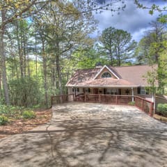 Alpine Tee Time - Spacious Holiday Home only minutes from downtown Helen
