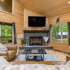 Prized Gem - Spa-like Retreat in the Heart of Nature