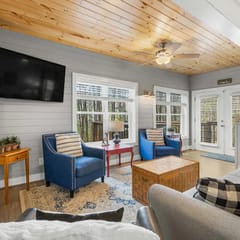 Alpine Bear Trail - Comfortable Townhome in the Innsbruck Golf Community