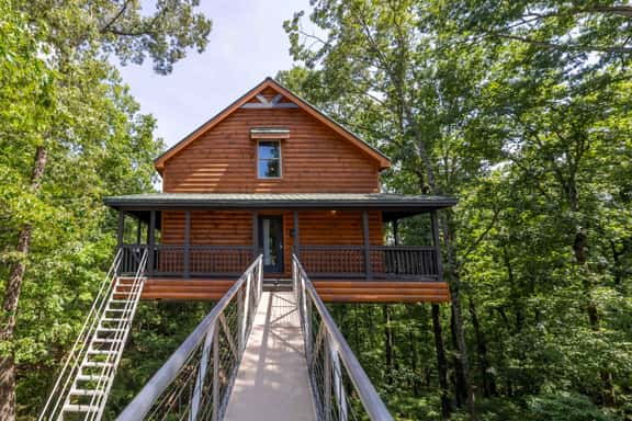Sky's the Limit - Make a Wish Come True and Book a Treehouse - Image 1