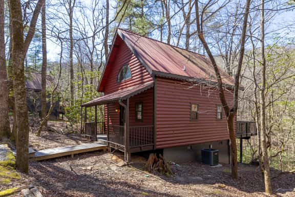 Bear Cub 1 - A Cabin Experience in Helen, GA - Image 1