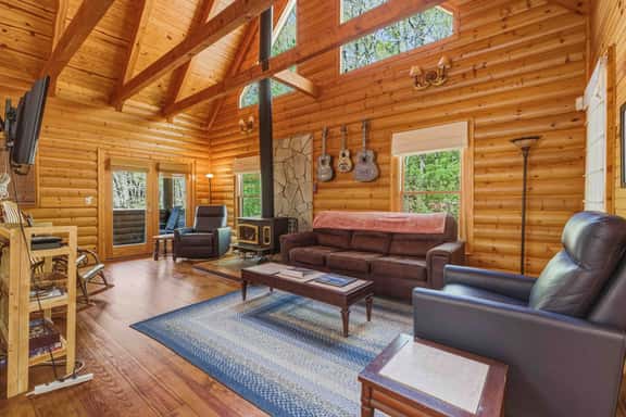 Knotty Pine - A Fairy Tale Cottage Getaway - Image 1