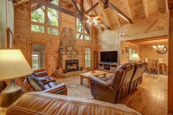 River Haus - Riverfront Luxury Lodge in Downtown Helen - Image 1
