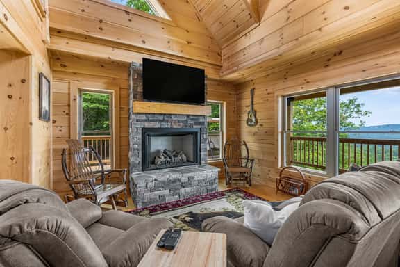 Mountain Majesty - Appalachian Views from Luxury Mountain Top Cabin - Image 1