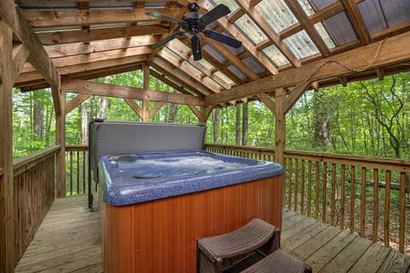 Bears Rest - Authentic Mountain Experience - Image 1