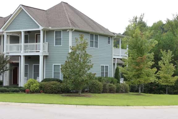 Mountain Crossing - Bring the Whole Family to the Best Location in Helen - Image 1