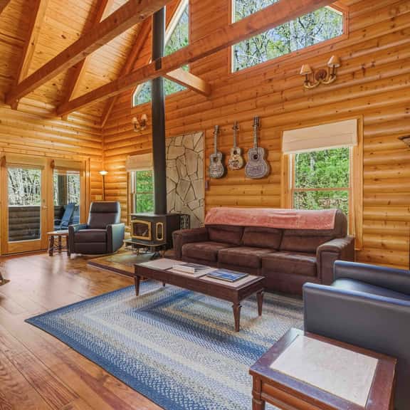 Knotty Pine - A Fairy Tale Cottage Getaway - Image 1