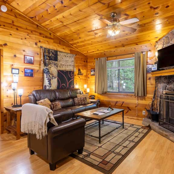 Woodland Waltz - Cozy Creekside Cabin - Image 1
