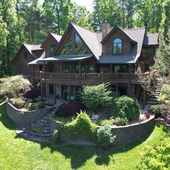 Copper Canyon - Luxury Lodge located on Private Lake - Image 1