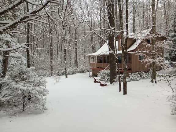 Ramblewood - Warm Cozy Cabin with Gorgeous Outdoor Living Space - Image 2